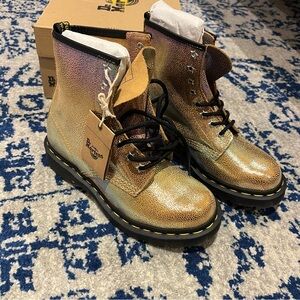 Dr. Martens 1460 Rainbow Ray Sand Rainbow Ray UK 4 (US Women's 6)